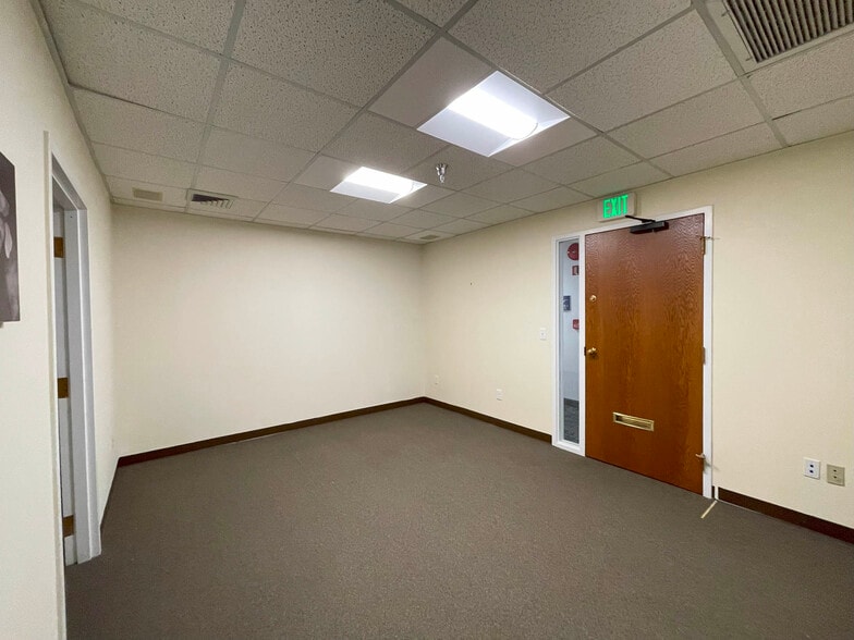 More Photos Of 120 Sister Pierre Dr, Towson Medical For Sale