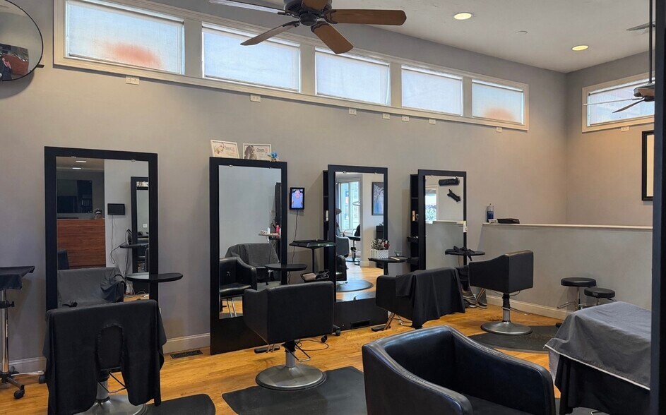 More Photos Of 716 Norwich Rd, Plainfield General Retail For Lease