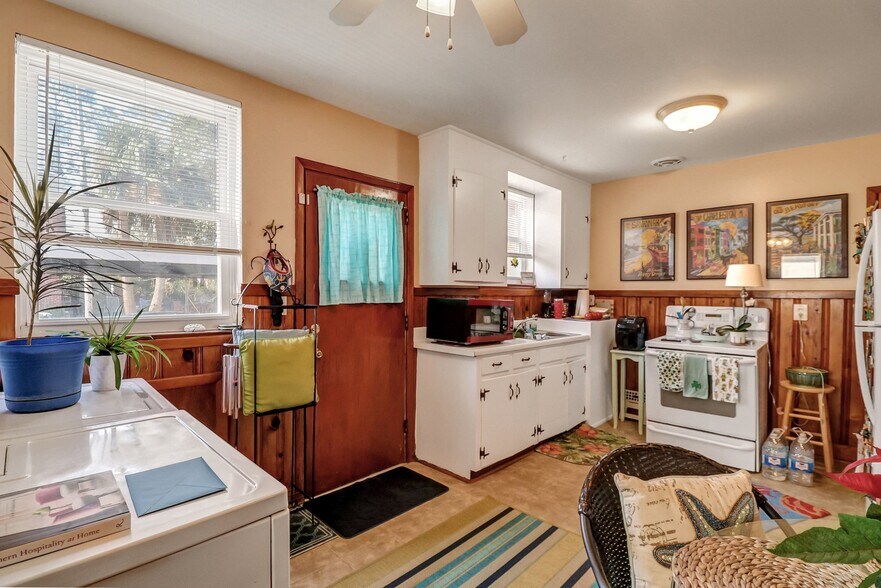 More Photos Of 601 E 53rd St, Savannah Apartments For Sale