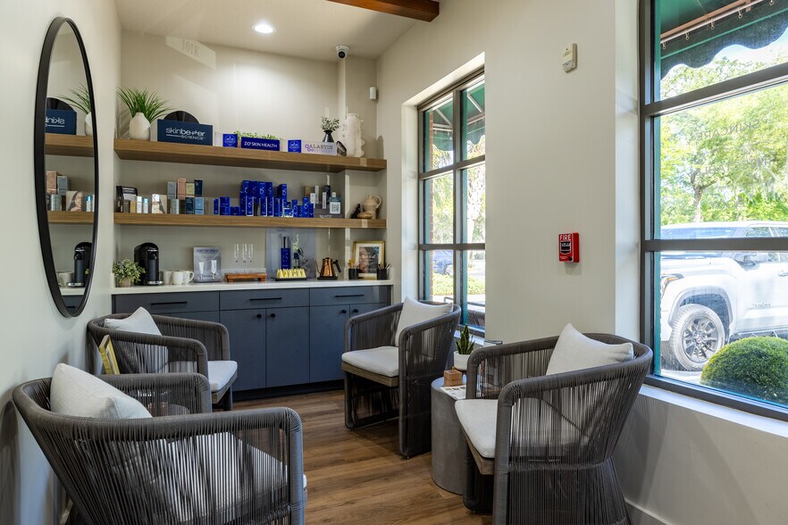 More Photos Of 961687 Gateway Blvd, Fernandina Beach Medical For Sale