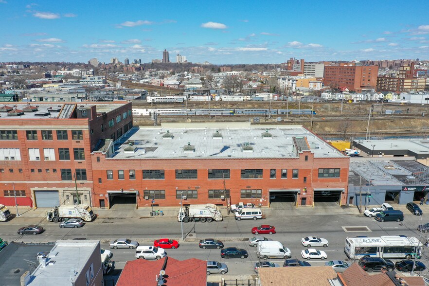 Primary Photo Of 132-05 Atlantic Ave, Richmond Hill Warehouse For Sale