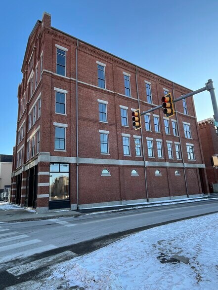 More Photos Of 141-145 Lincoln St, Lewiston Office For Sale