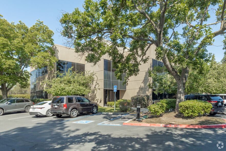 Primary Photo Of 110 Blue Ravine Rd, Folsom Office For Lease