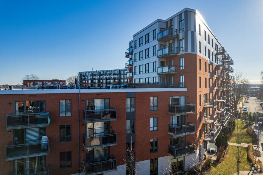 More Photos Of 3111 Rue Victoria, Lachine Assisted Living For Lease