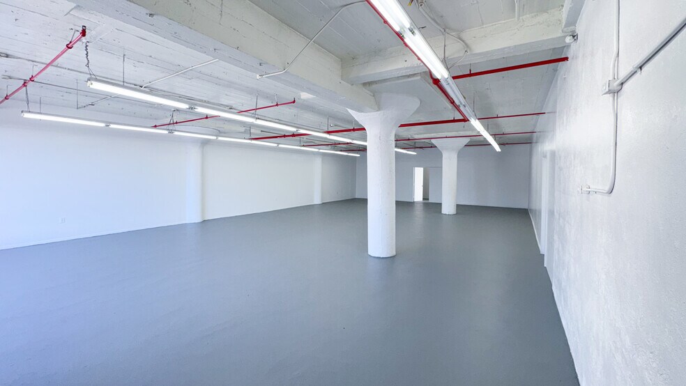 More Photos Of 214-228 E 11th St, Los Angeles Office For Lease