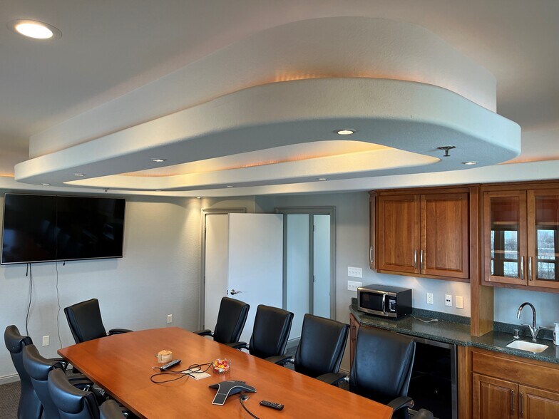 More Photos Of N86W14041 Beacon St, Menomonee Falls Medical For Sale