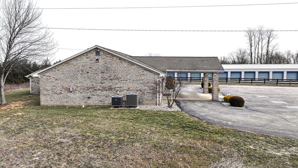 More Photos Of 2185 Highway 127 S, Owenton Office For Sale