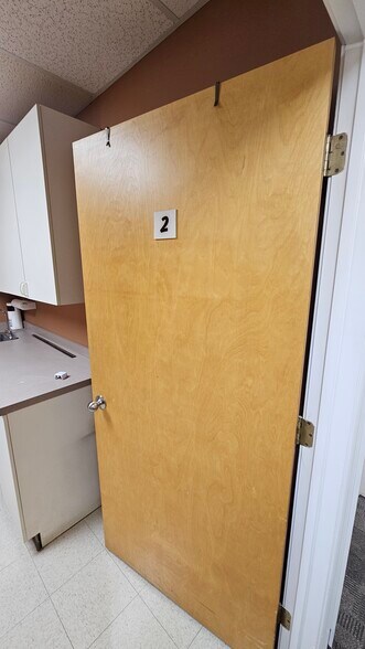 More Photos Of 7131 Rising Sun Ave, Philadelphia Office For Lease