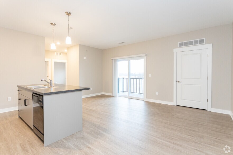More Photos Of 2111 Heyboer Dr, Holland Apartments For Sale