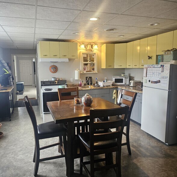 More Photos Of 701 Washington St, Rhinelander Office For Sale