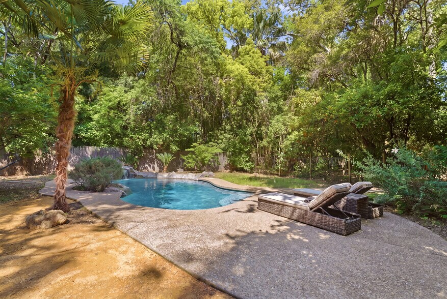 More Photos Of 9345 Stanford Ln, Durham Winery Vineyard For Sale