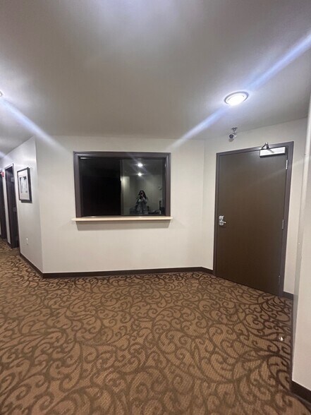 More Photos Of 12205 County Line Rd, Madison Medical For Lease