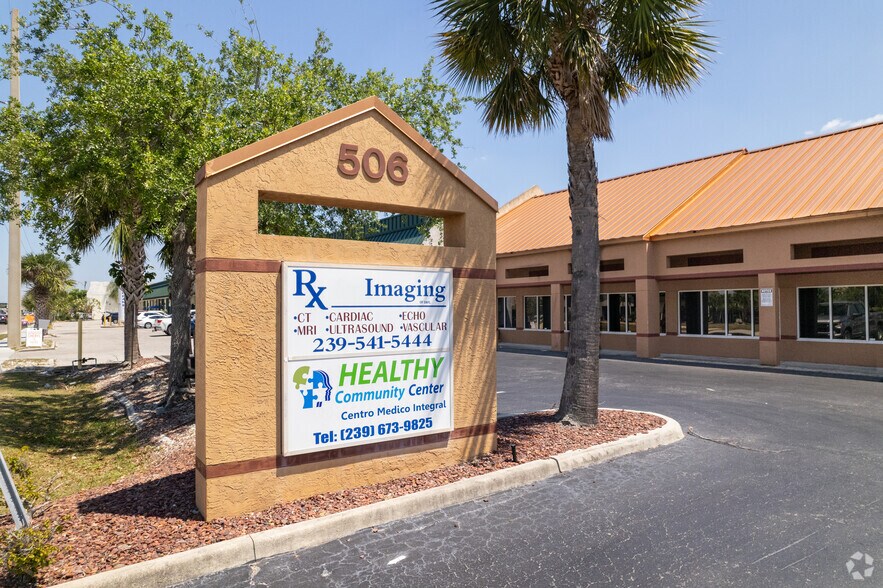 More Photos Of 506 SE 47th Ter, Cape Coral Medical For Sale