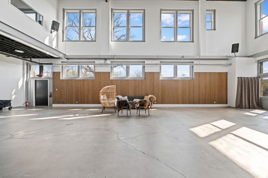 More Photos Of 250 Gorham St, Canandaigua Office For Sale