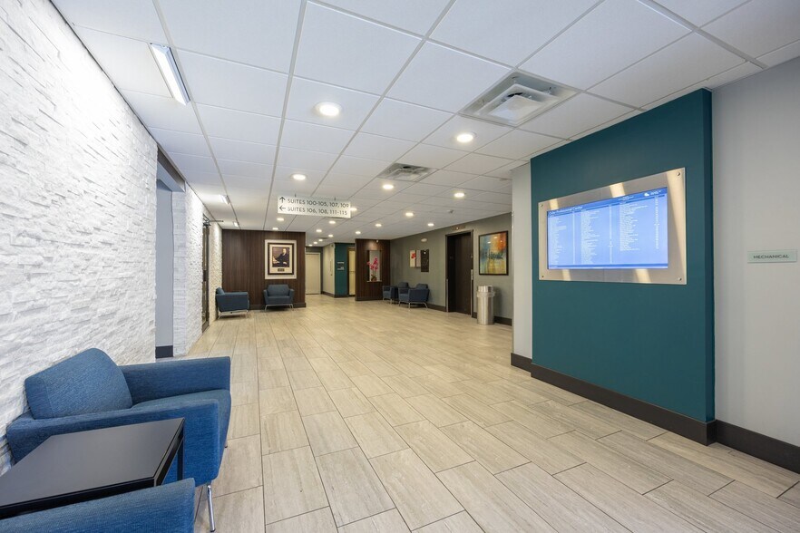 More Photos Of 7600 Osler Dr, Towson Medical For Sale