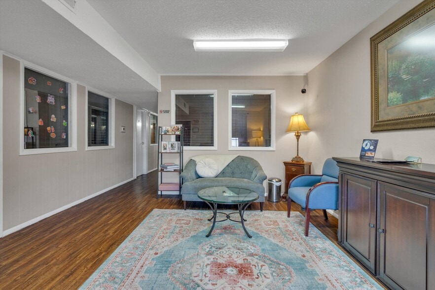 More Photos Of 4005 Rufe Snow Dr, North Richland Hills Medical For Sale