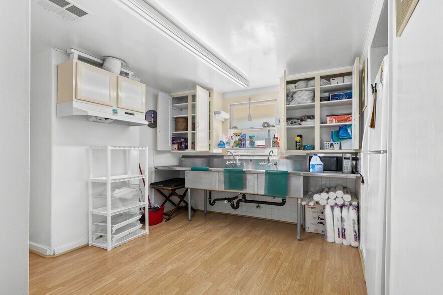 More Photos Of 7510 Valaho Dr, Tujunga Specialty For Sale