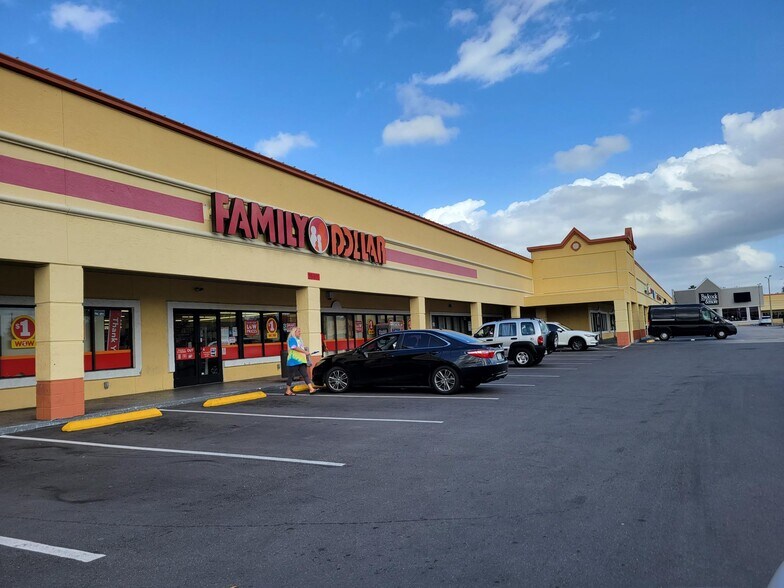 More Photos Of 2501-2573 Old Vineland Rd, Kissimmee Unknown For Lease