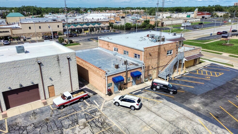 More Photos Of 329 N Addison Rd, Addison Storefront For Sale