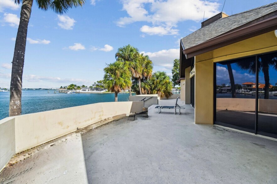 More Photos Of 425 Island way, Clearwater Land For Sale