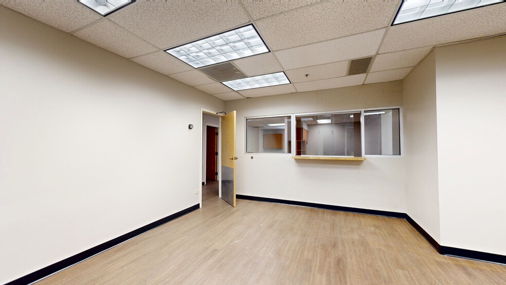 More Photos Of 6036 N 19th Ave, Phoenix Medical For Sale