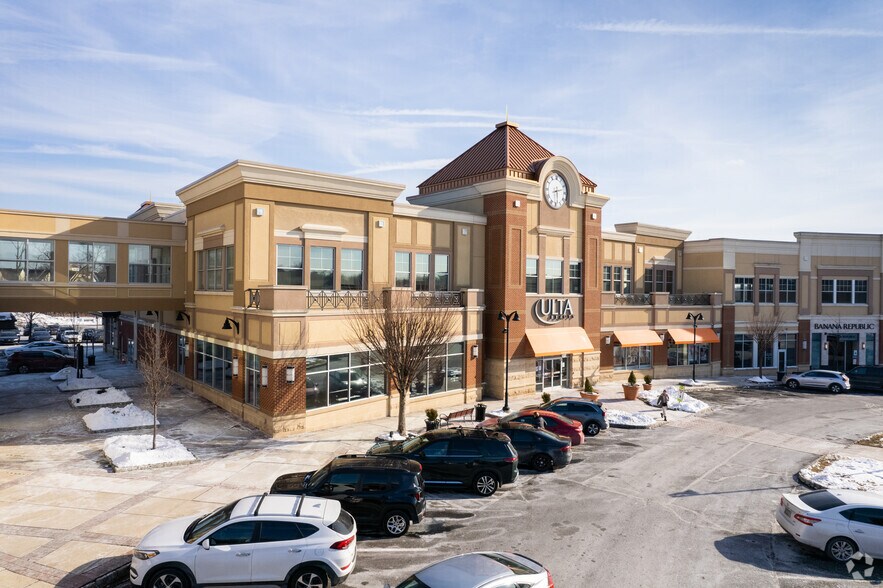 More Photos Of 1581-1593 Main St, Warrington Unknown For Lease