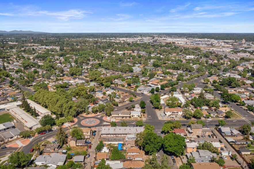 More Photos Of , Modesto Multifamily For Sale