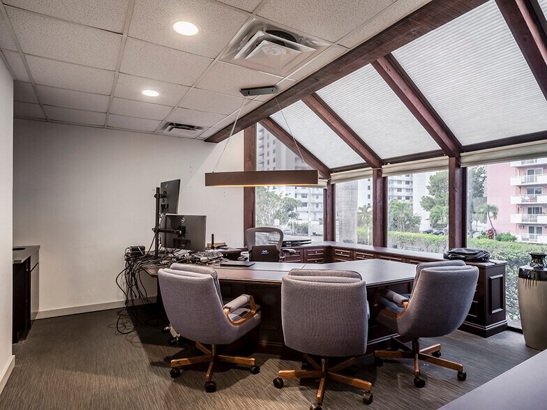 More Photos Of 3200 NE 14th Street Cswy, Pompano Beach Office For Sale