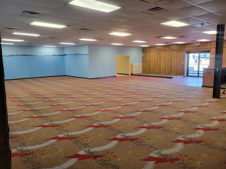 More Photos Of 4786 State Highway 30, Amsterdam Specialty For Sale