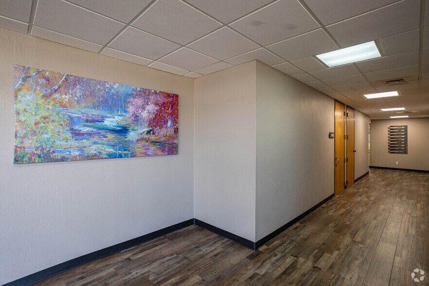 More Photos Of 2424 Springer Dr, Norman Office For Lease