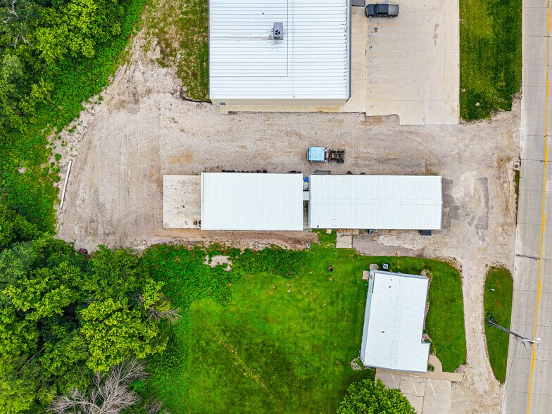 More Photos Of 310 Highway 71, Sioux Rapids Auto Repair For Sale