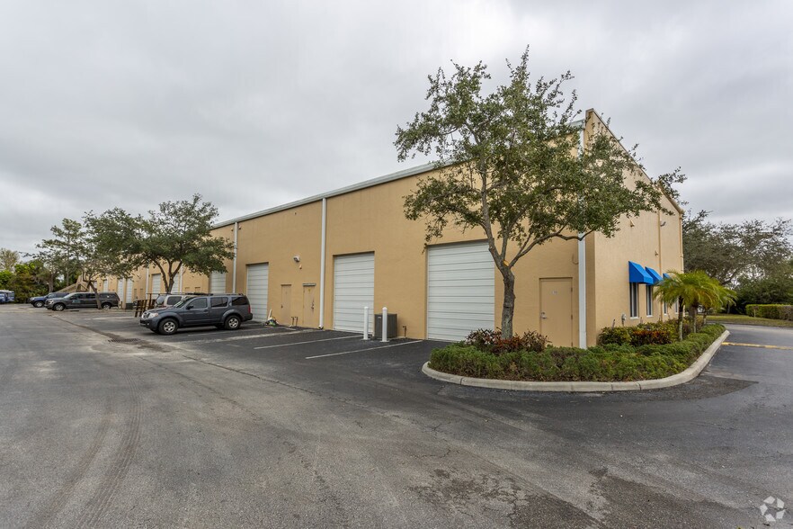 More Photos Of 28210 Old US Highway 41, Bonita Springs Light Manufacturing For Sale