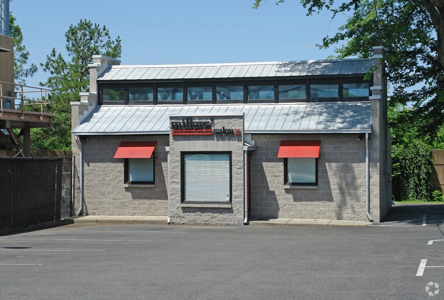 Primary Photo Of 105 Murphy Ct, Nashville Freestanding For Lease