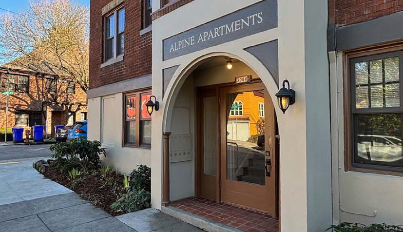 Primary Photo Of 3080 SE Ankeny St, Portland Apartments For Sale