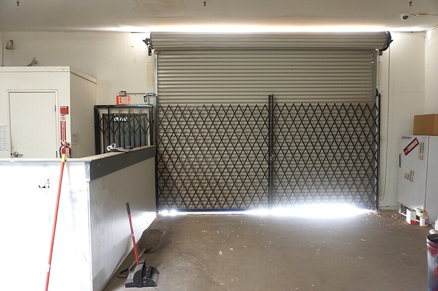 More Photos Of 11810 I Ave, Hesperia Warehouse For Sale