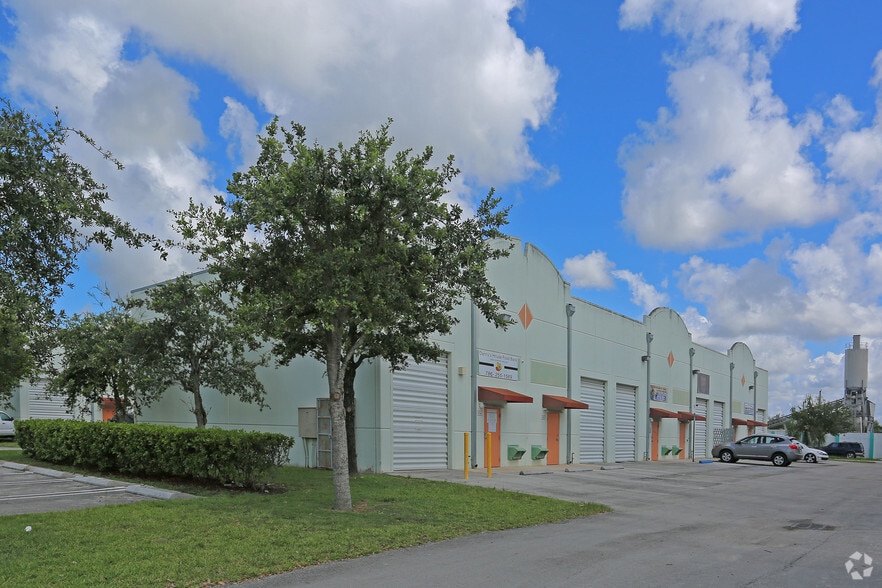 Primary Photo Of 414-424 NW 10th Ave, Homestead Warehouse For Sale