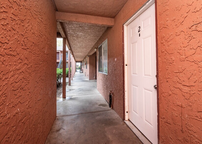 More Photos Of 1230 Melton Dr, Yuba City Apartments For Sale