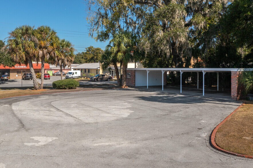 More Photos Of 510 E Parker St, Bartow Office For Sale