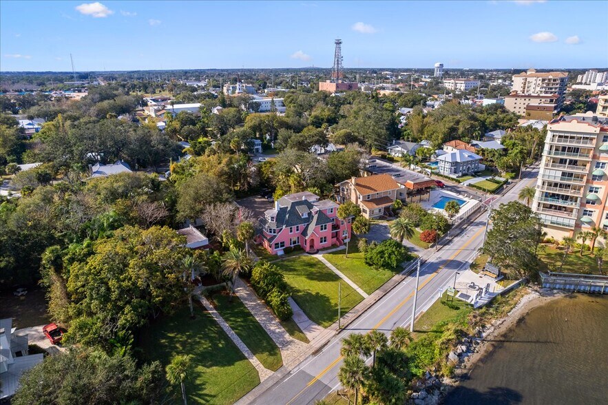 More Photos Of 215 Riverside Dr, Cocoa Apartments For Sale