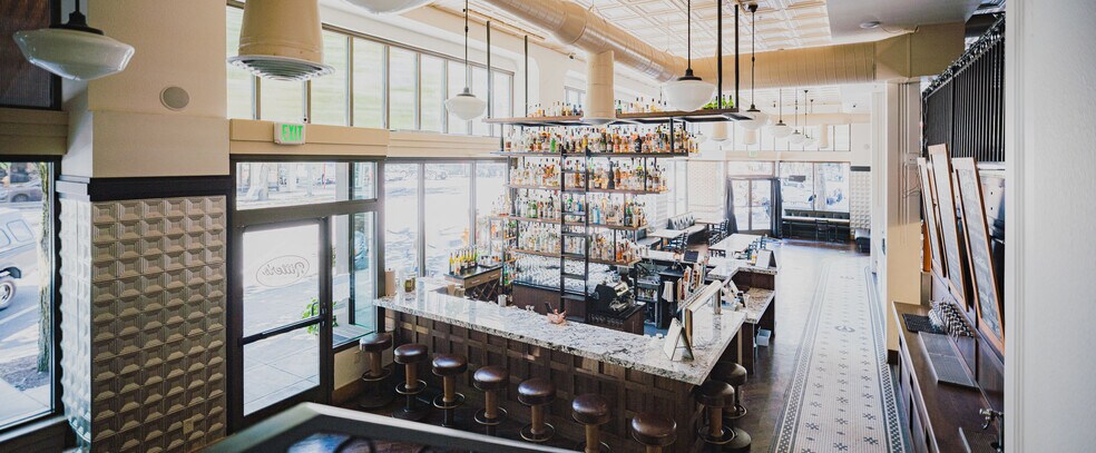 More Photos Of 447 State St, Salem Apartments For Lease