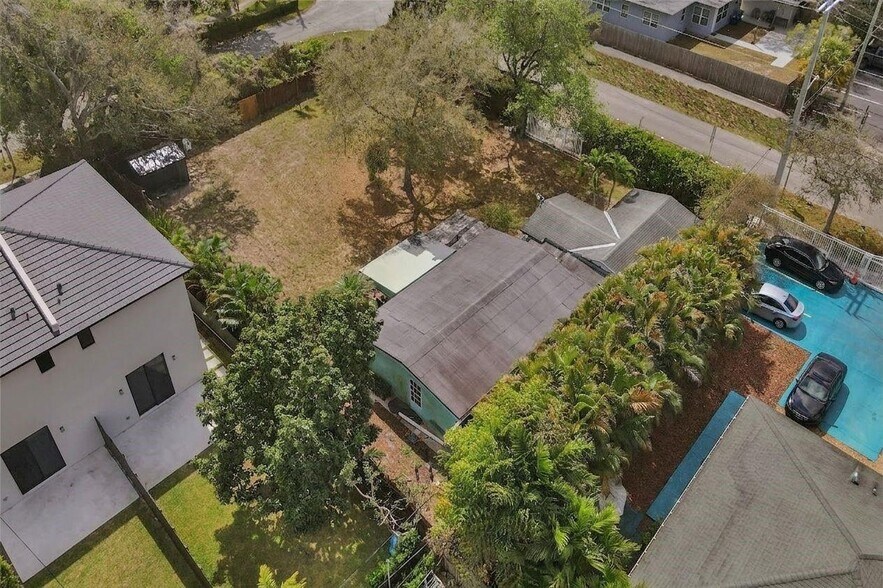More Photos Of 11809 NE 1st Ave, Miami Land For Sale