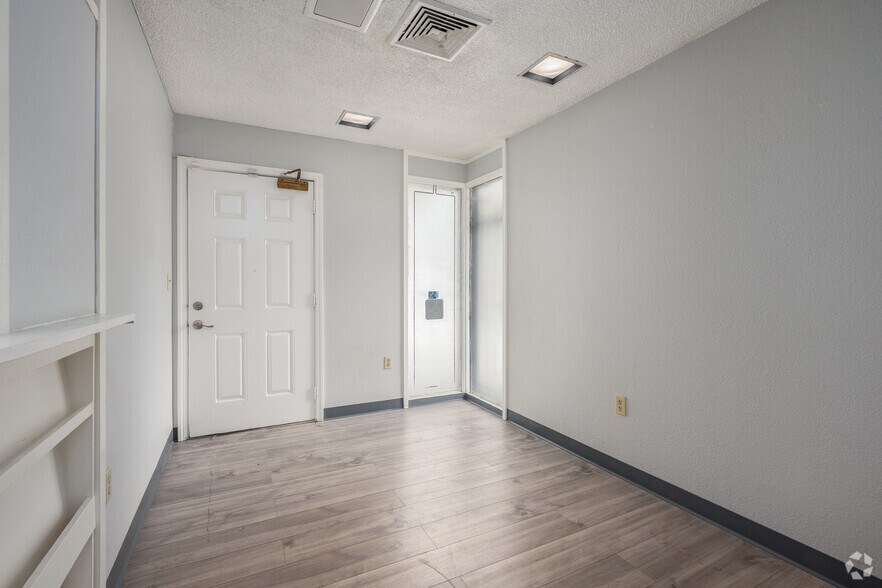 More Photos Of 1355 Florin Rd, Sacramento Medical For Sale