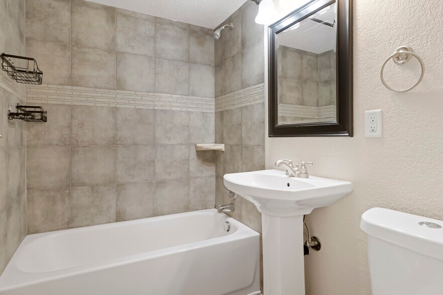 More Photos Of 2940 W Arkansas Ave, Denver Apartments For Sale