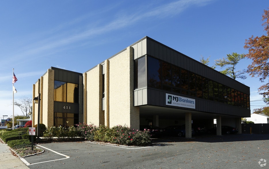 Primary Photo Of 411 North Ave, Cranford Office For Lease