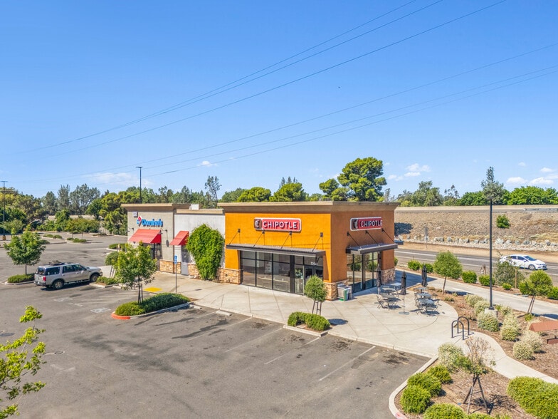 More Photos Of 325 Oro Dam Blvd, Oroville Freestanding For Sale