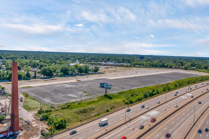 More Photos Of 12155 Southfield Fwy, Detroit Land For Lease