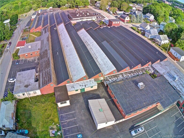 More Photos Of 90 S Park St, Willimantic Warehouse For Lease