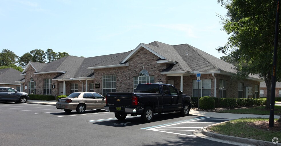 More Photos Of 13500 Sutton Park Dr S, Jacksonville Medical For Lease