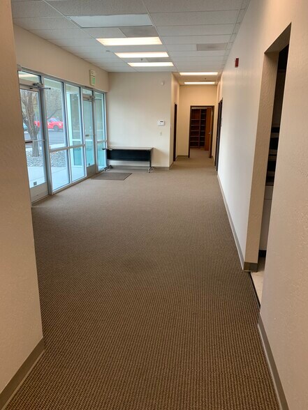 More Photos Of 725 Trademark Dr, Reno Warehouse For Lease