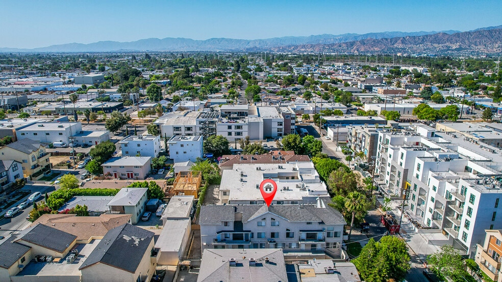More Photos Of 5319 Cartwright Ave, North Hollywood Apartments For Sale